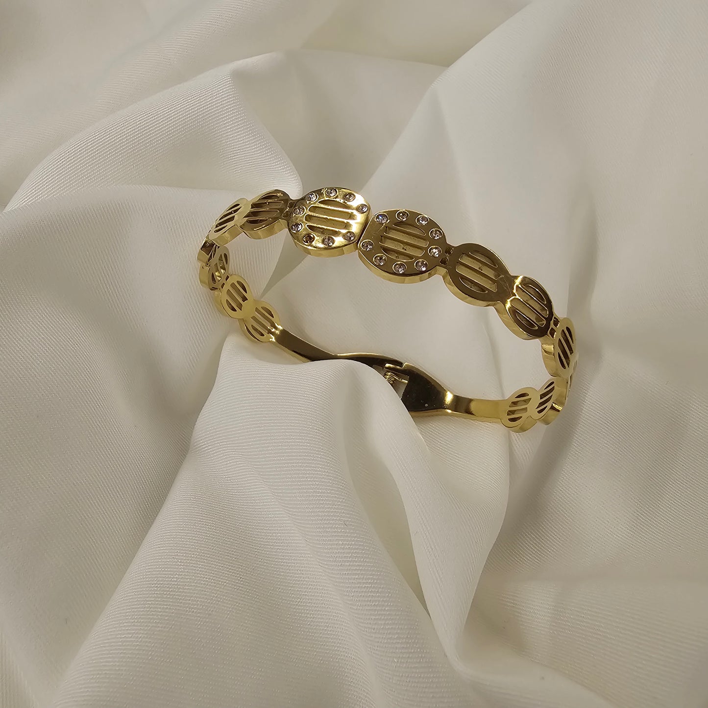 Infinity Luxe Bracelet