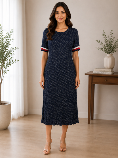 Plitted comfort dress