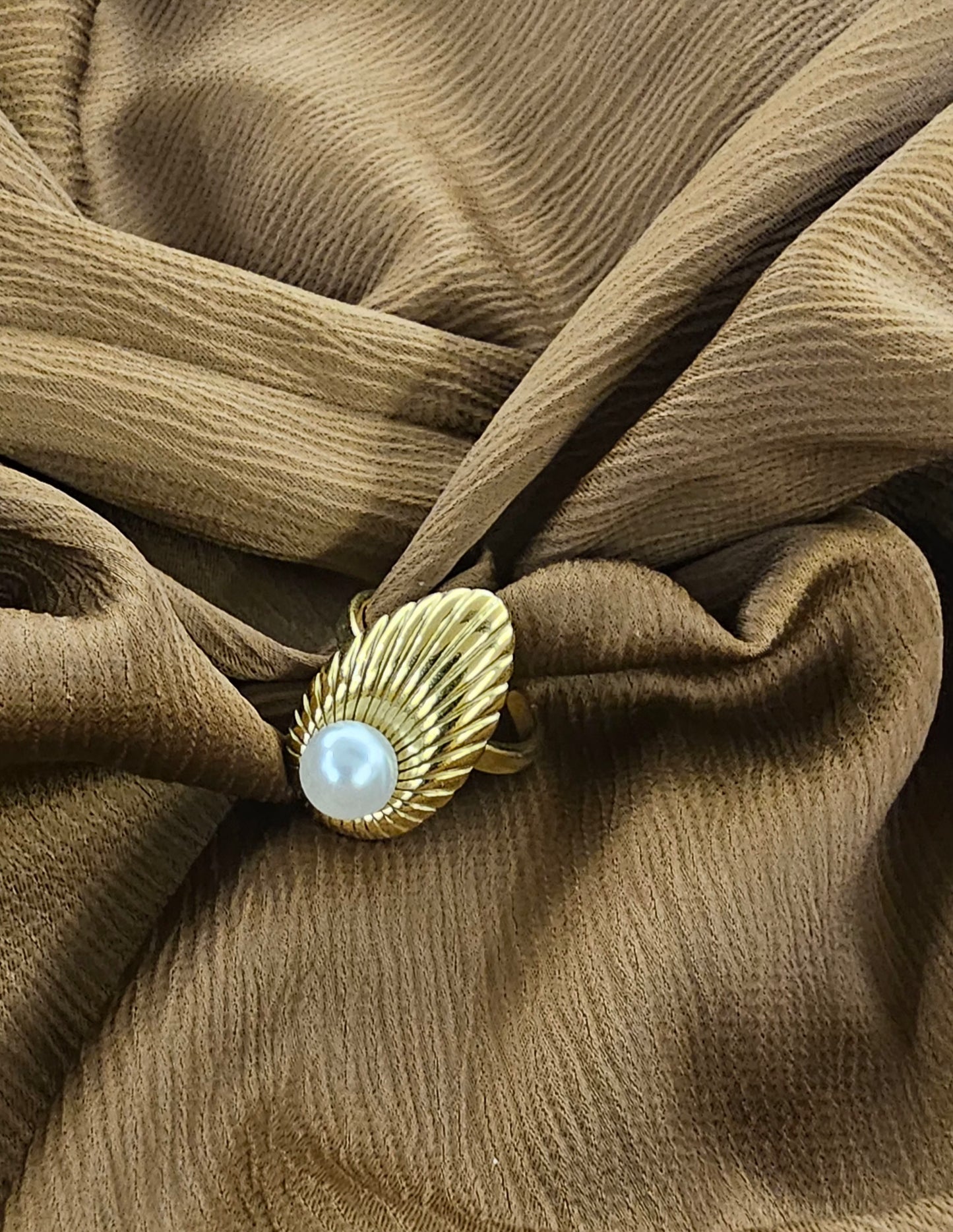 Aphrodite's Shell Ring