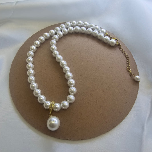 Classic Solitaire Pearl Pendant