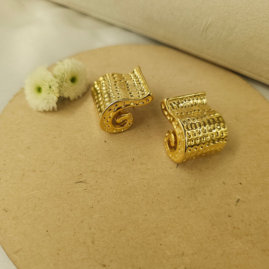 Woven Stone Studs