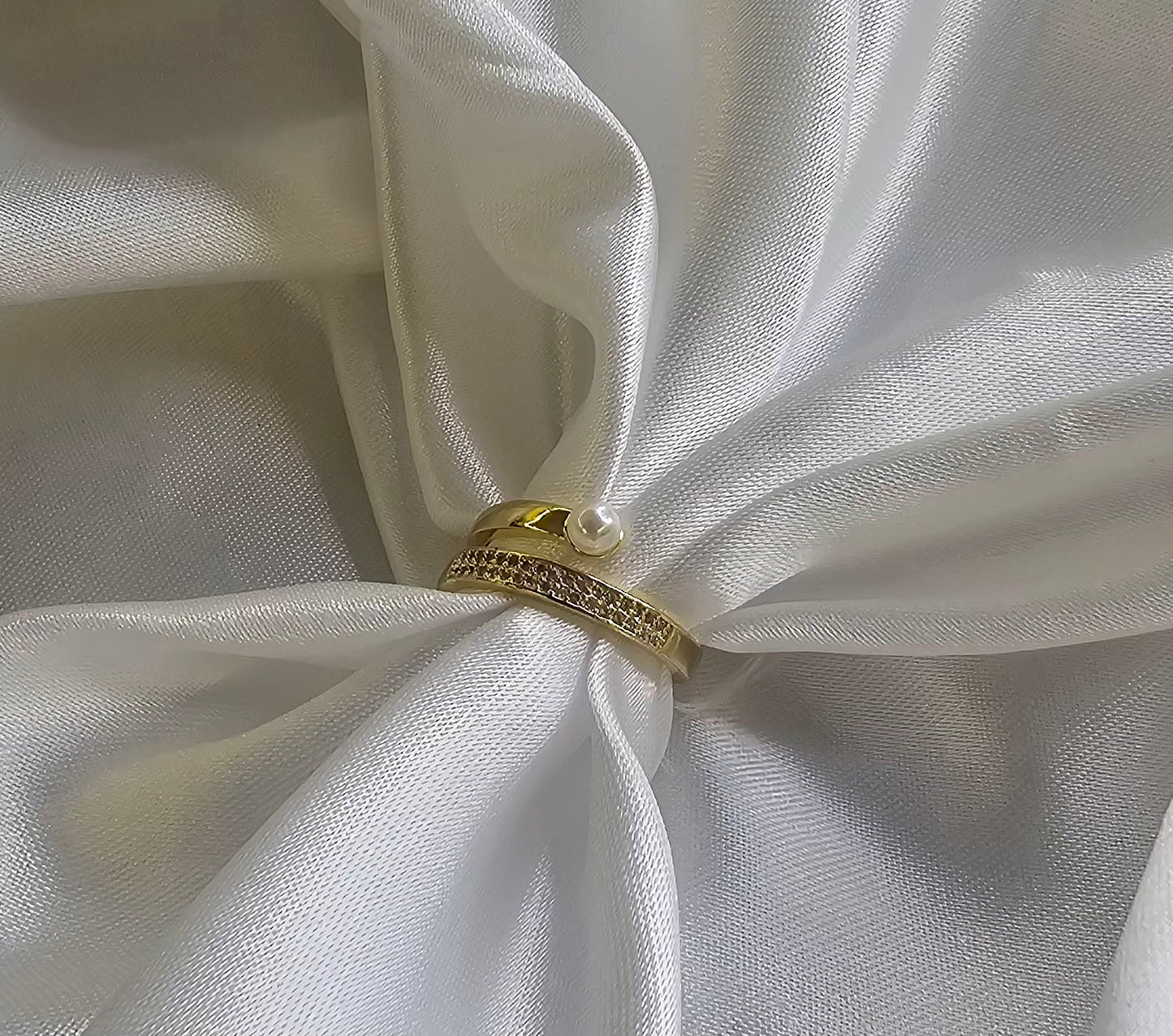 Pearlescent Wrap Ring