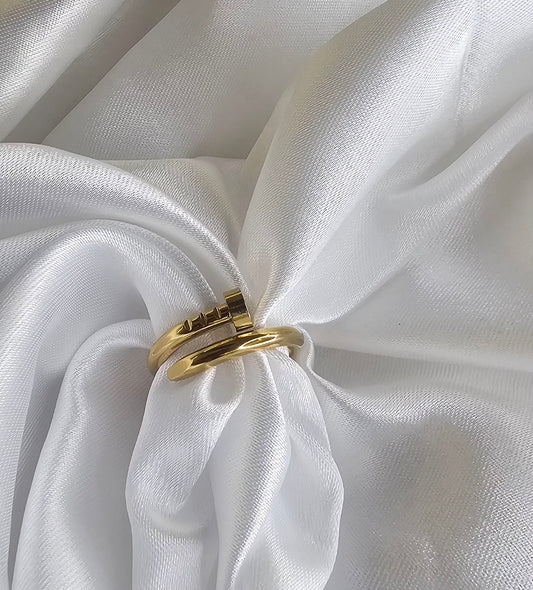 Minimalist Nail Design Spiral Ring