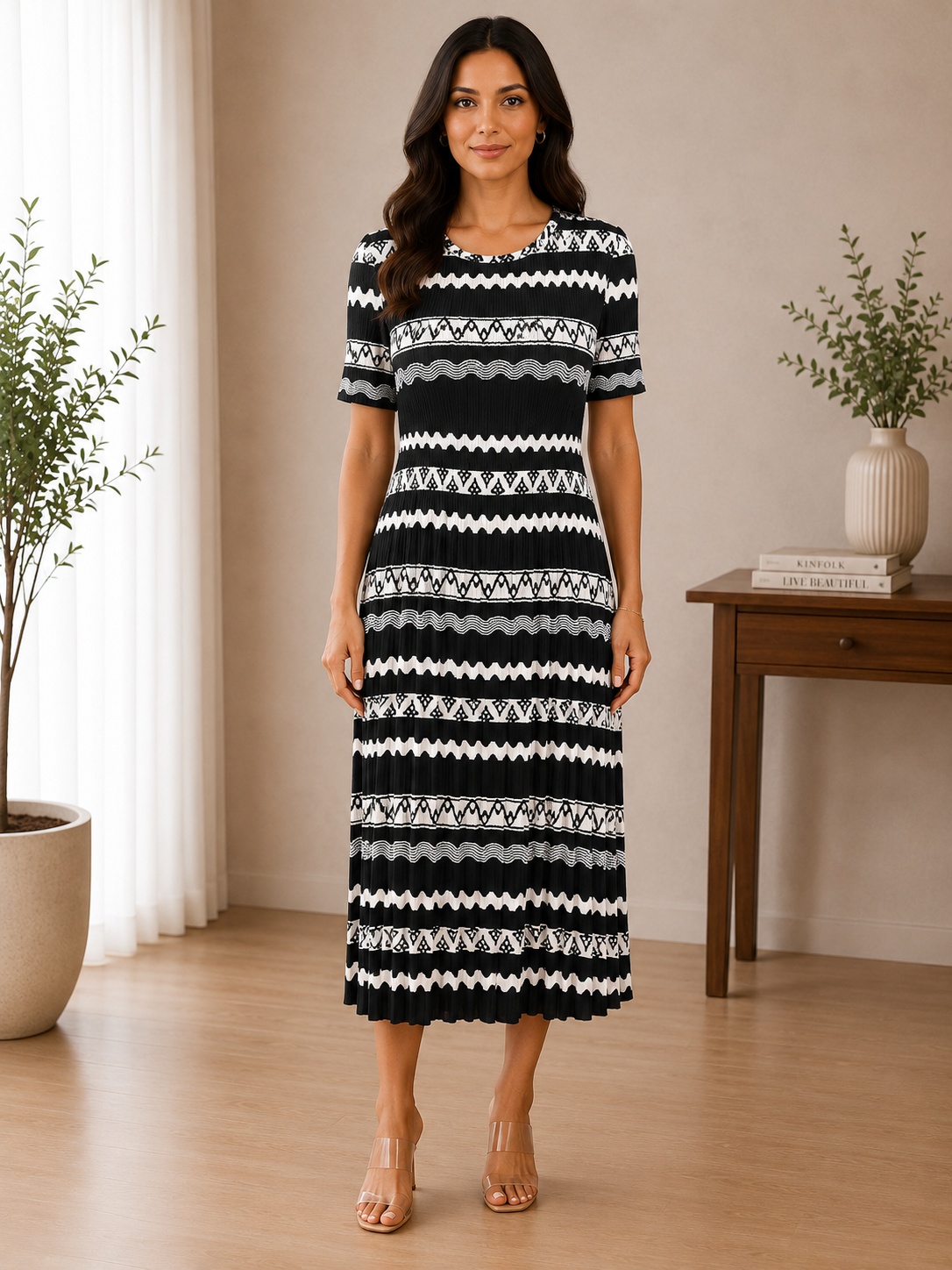 Plitted comfort dress