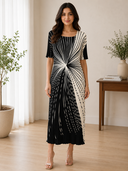 Plitted comfort dress
