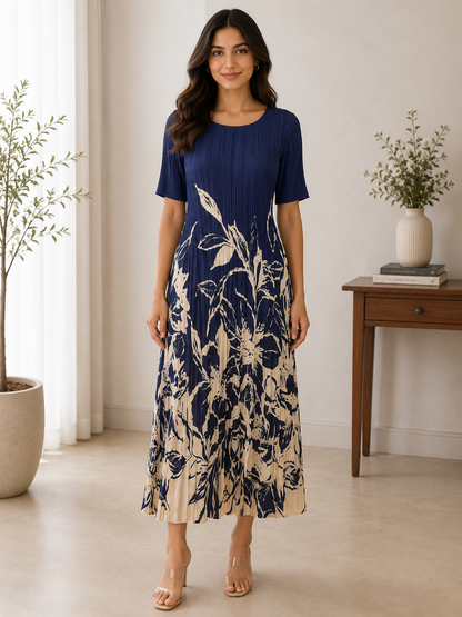 Plitted comfort dress