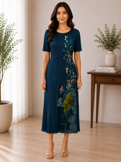 Plitted comfort dress